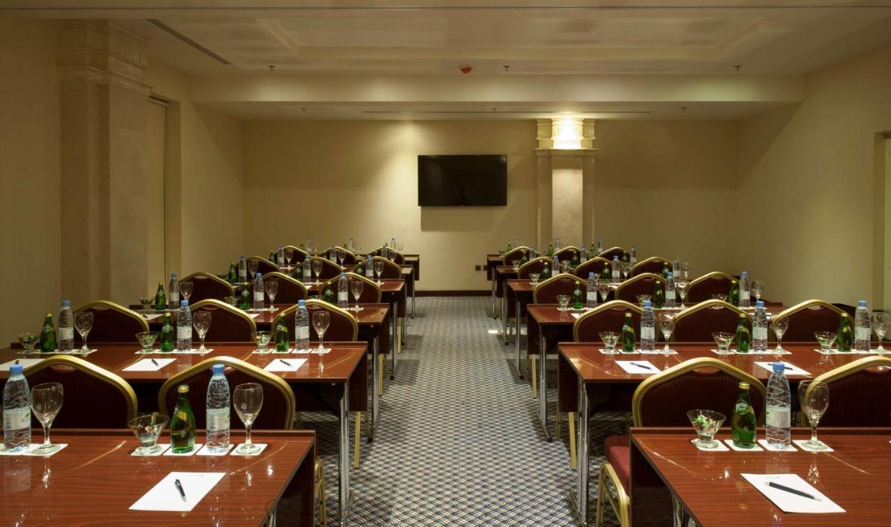 Radisson Blu Hotel, Dhahran Khobar Exterior foto